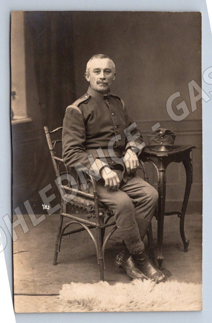 Pohlednice muž v uniformě F Lettners Nachf Vídeň (M3164)