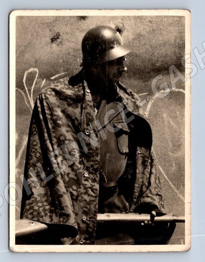 Postcard soldier during the liberation of Prague 1945 (M3173)