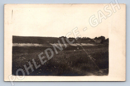Postcard New Road GERMAN SOLDIERS (M3201)