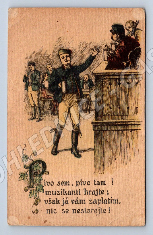 Pohlednice muž v kroji a pivo etnografie (M3207)