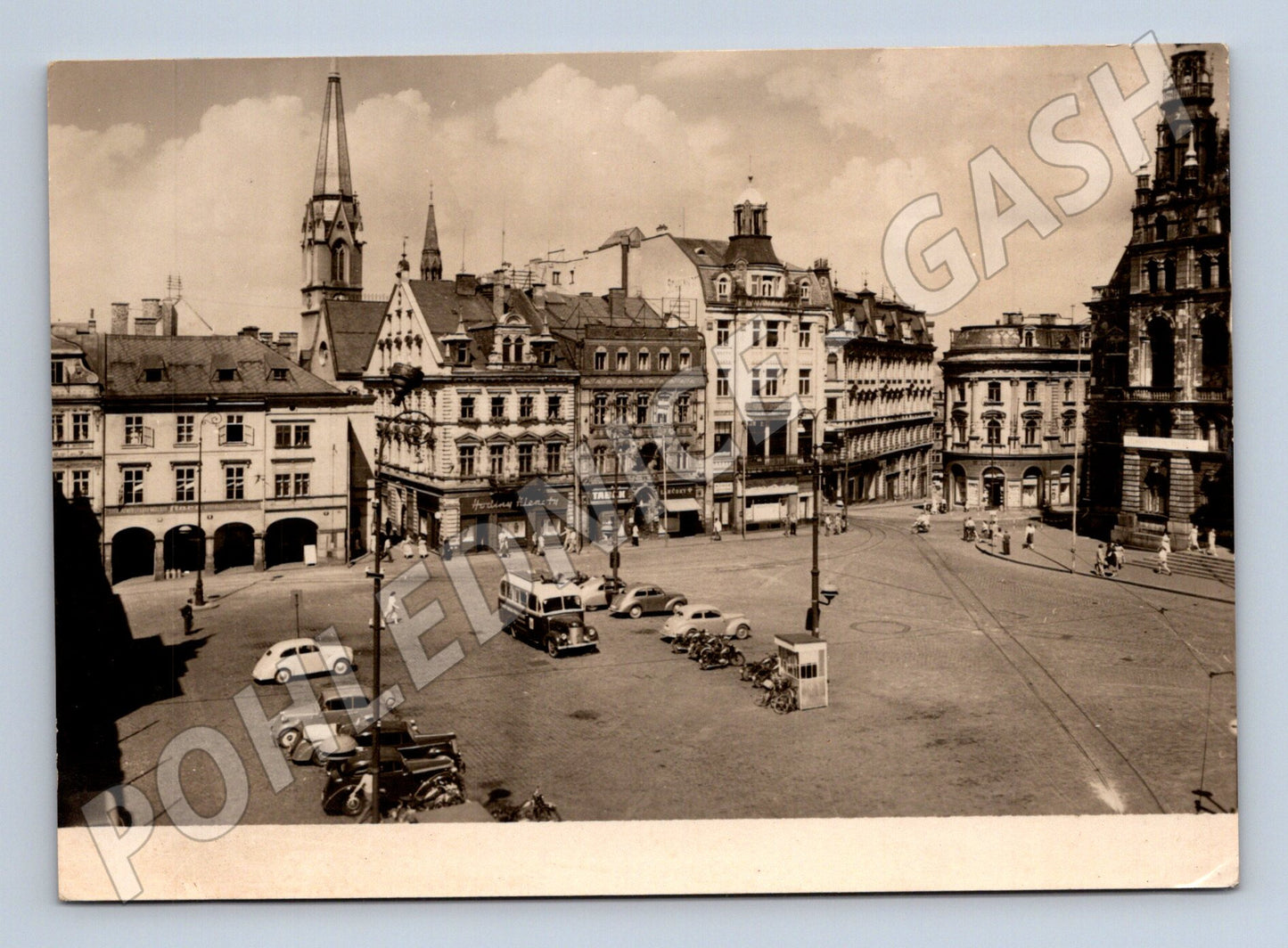 Pohlednice Liberec náměstí Bojovníků za mír (M32117)