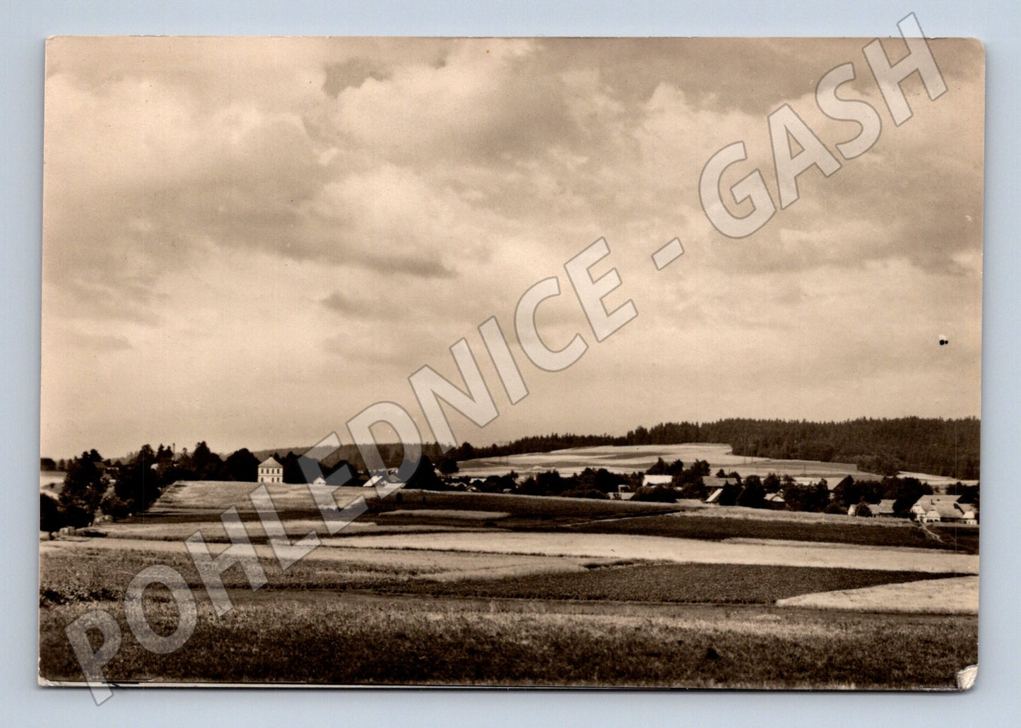 Pohlednice Škrdlovice krajina s obcí 1965 (M32207)
