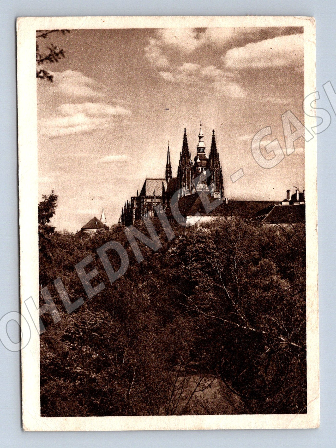 Pohlednice Praha Chrám sv. Víta 1947 (M32229)