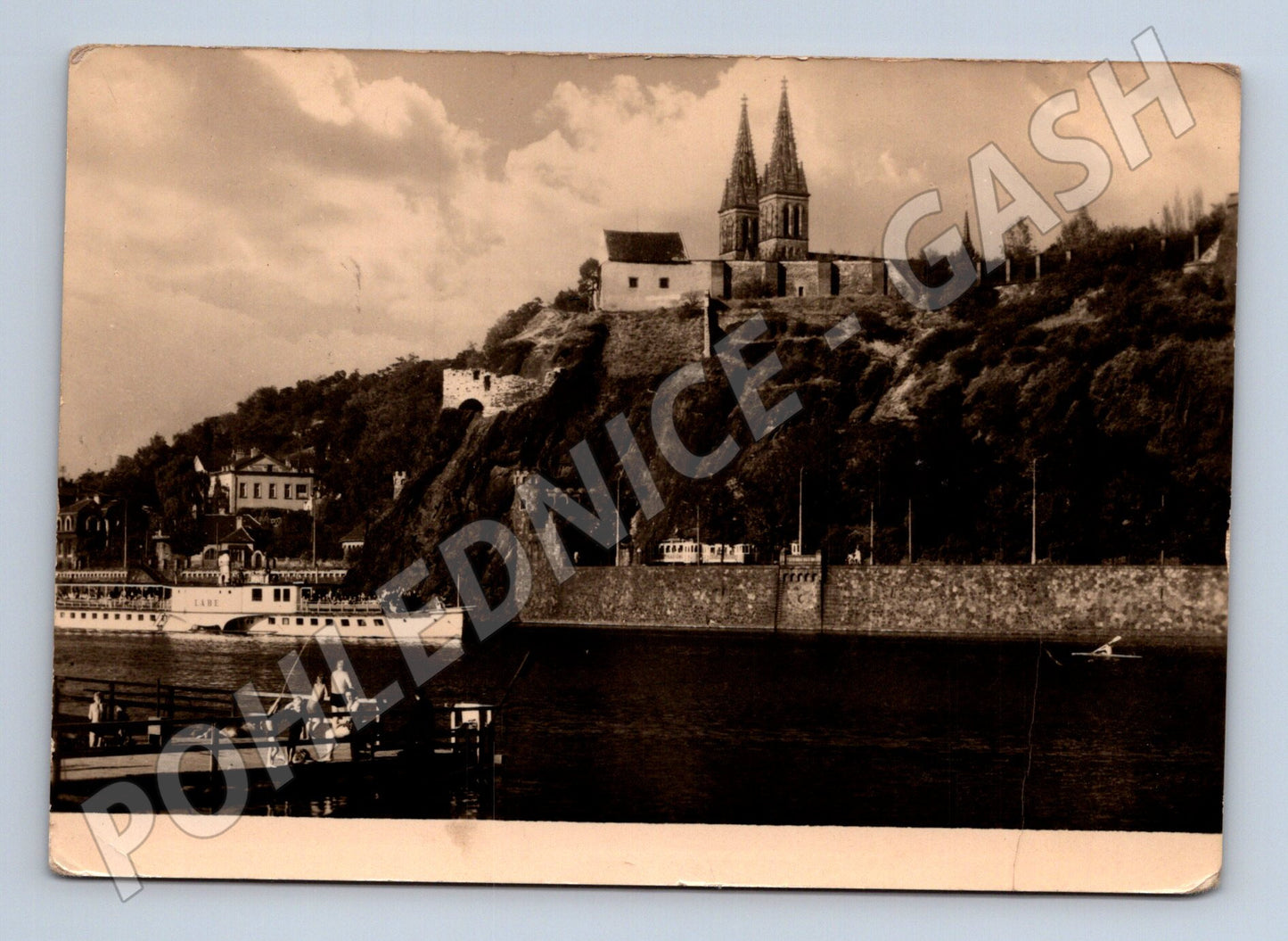 Pohlednice Praha Vyšehrad Vltava loď 1957 (M32245)