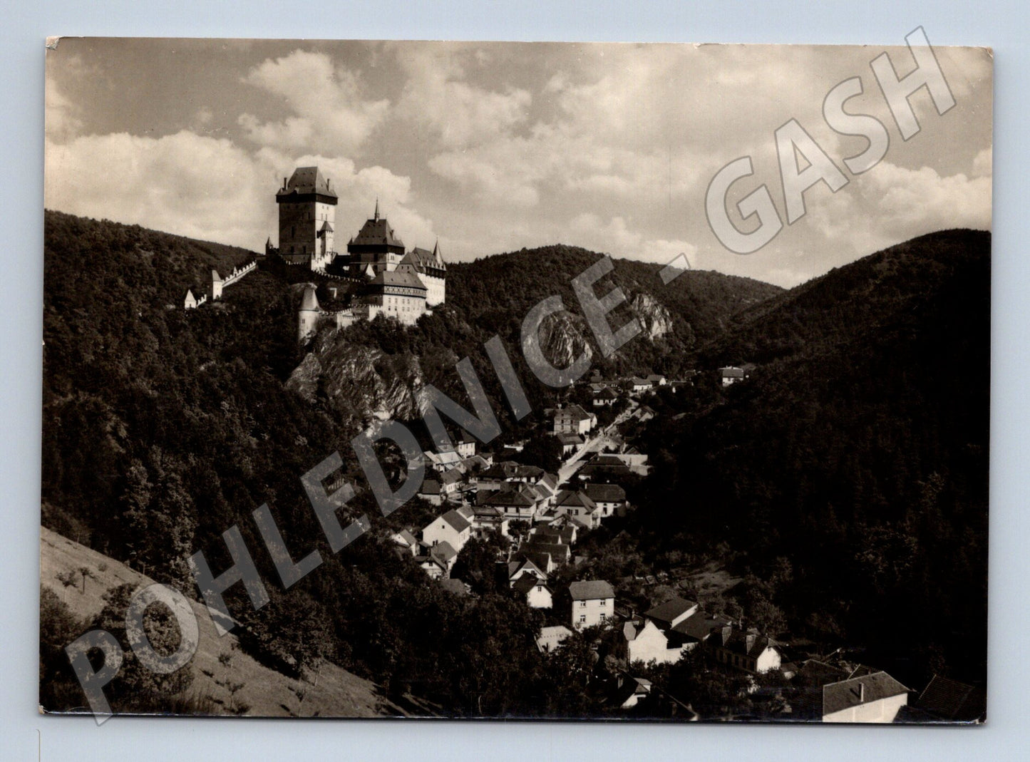 Pohlednice Karlštejn hrad a podhradí (M32295)