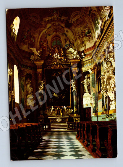 Pohlednice Valtice interiér zámecké kaple (M32365)