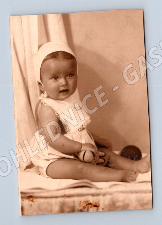Pohlednice Praha miminko ateliér Viktorin 1942 (M32645)