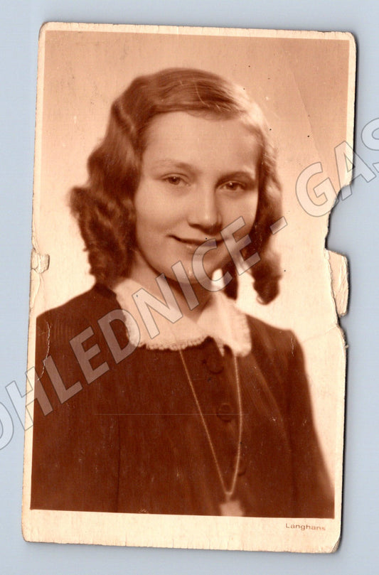 Pohlednice portrét mladé ženy ateliér Langhans (M32675)