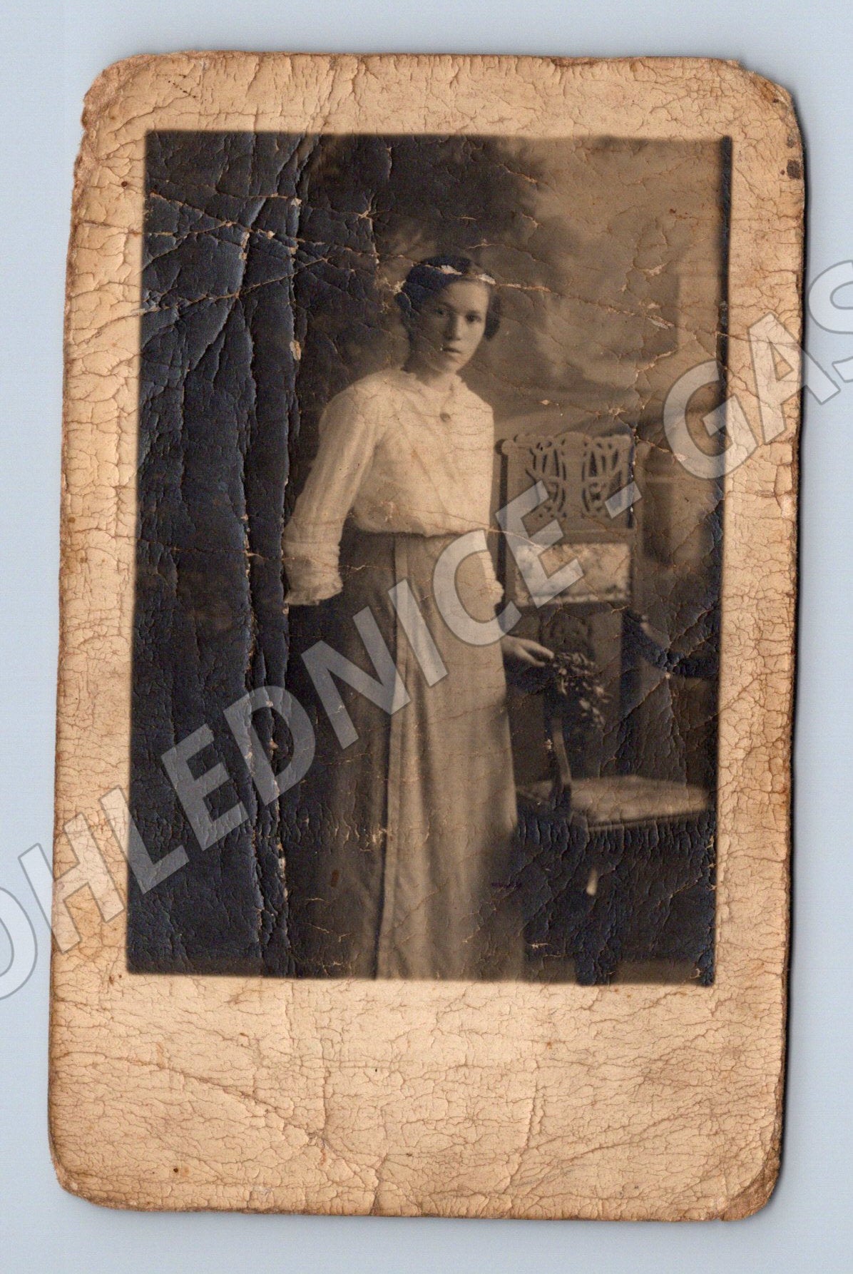 Pohlednice ateliérový portrét ženy (M32676)