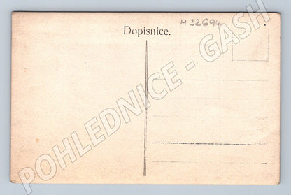 Pohlednice žena v krajině (M32694)