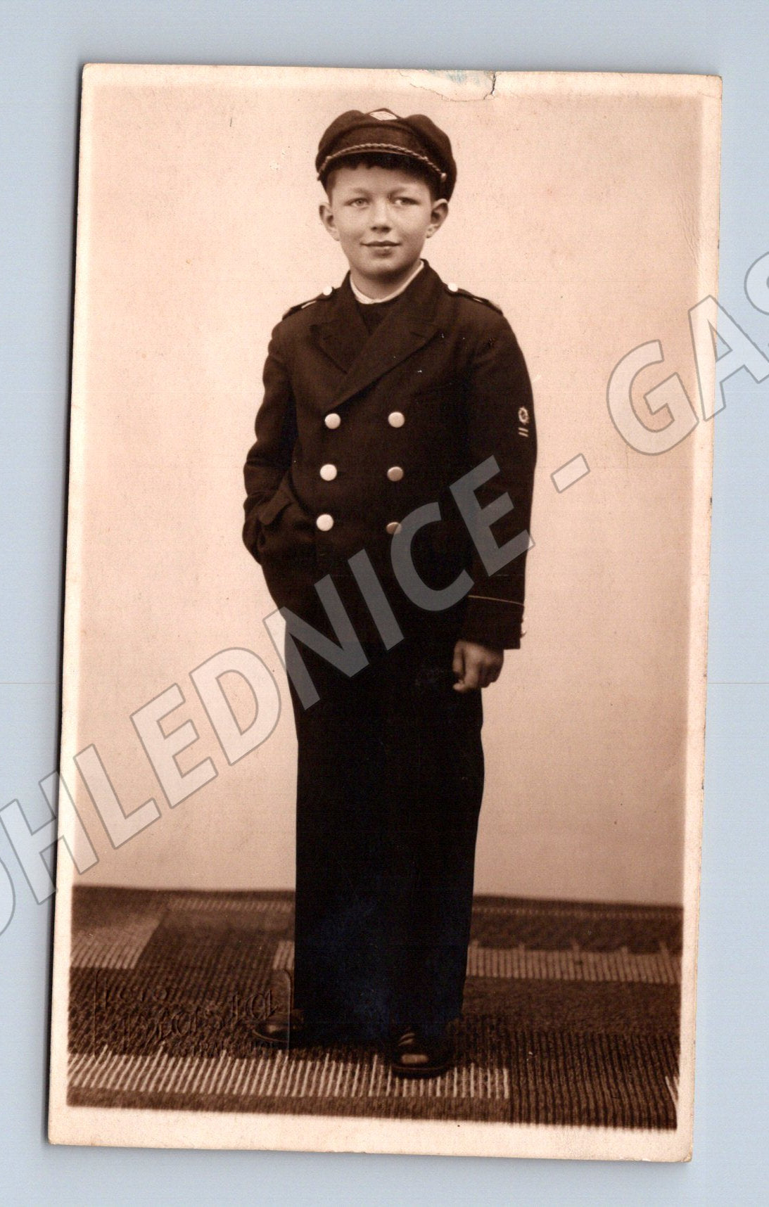 Pohlednice chlapec v uniformě (M32761)