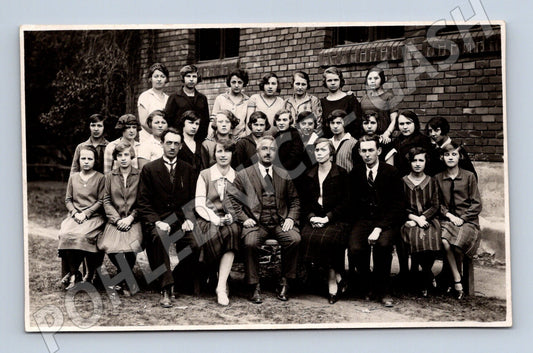Stará fotografie Košice skupina studentů a učitelů 1927 (M32805)