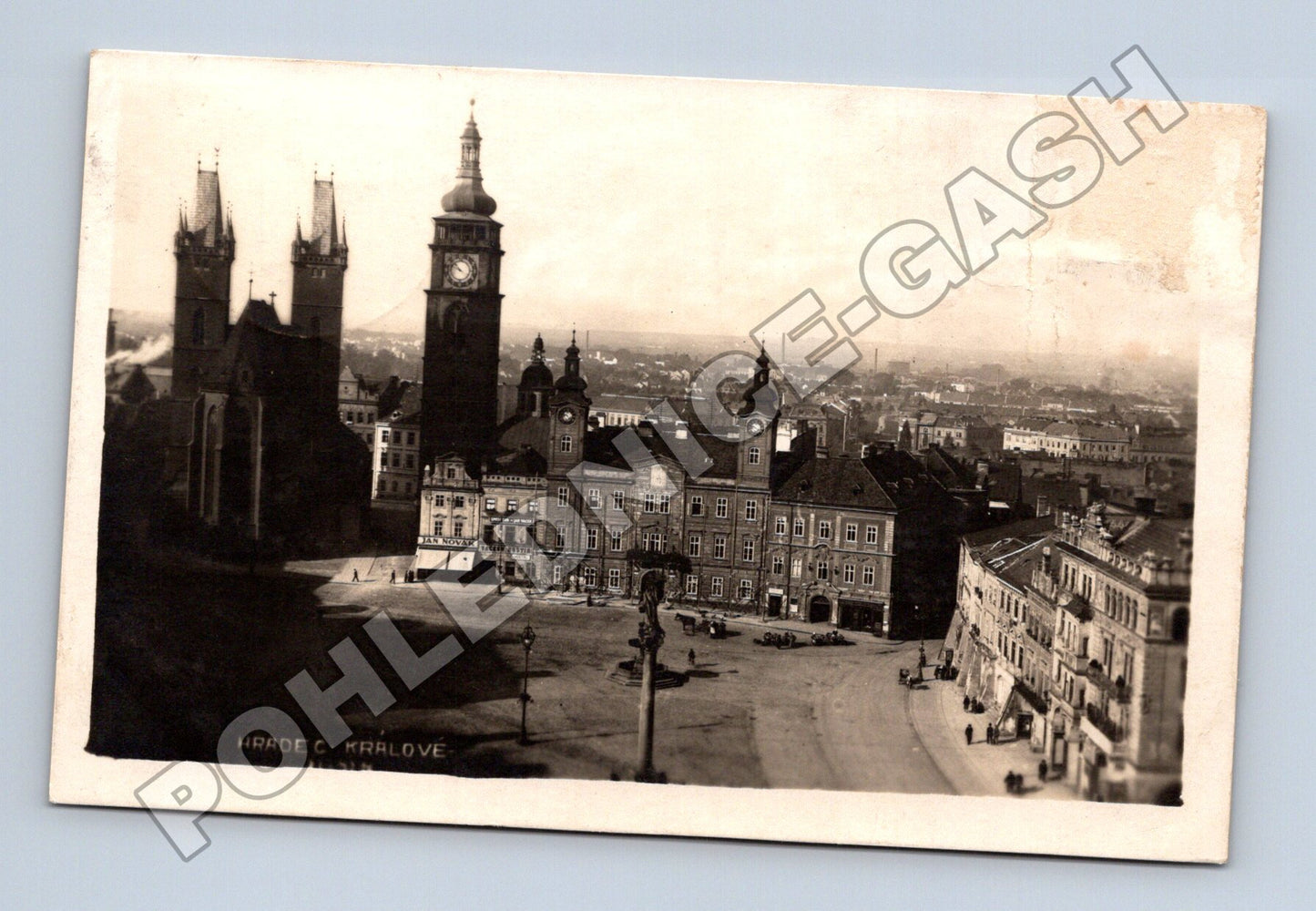 Pohlednice Hradec Králové náměstí a věž 1926 (M33014)