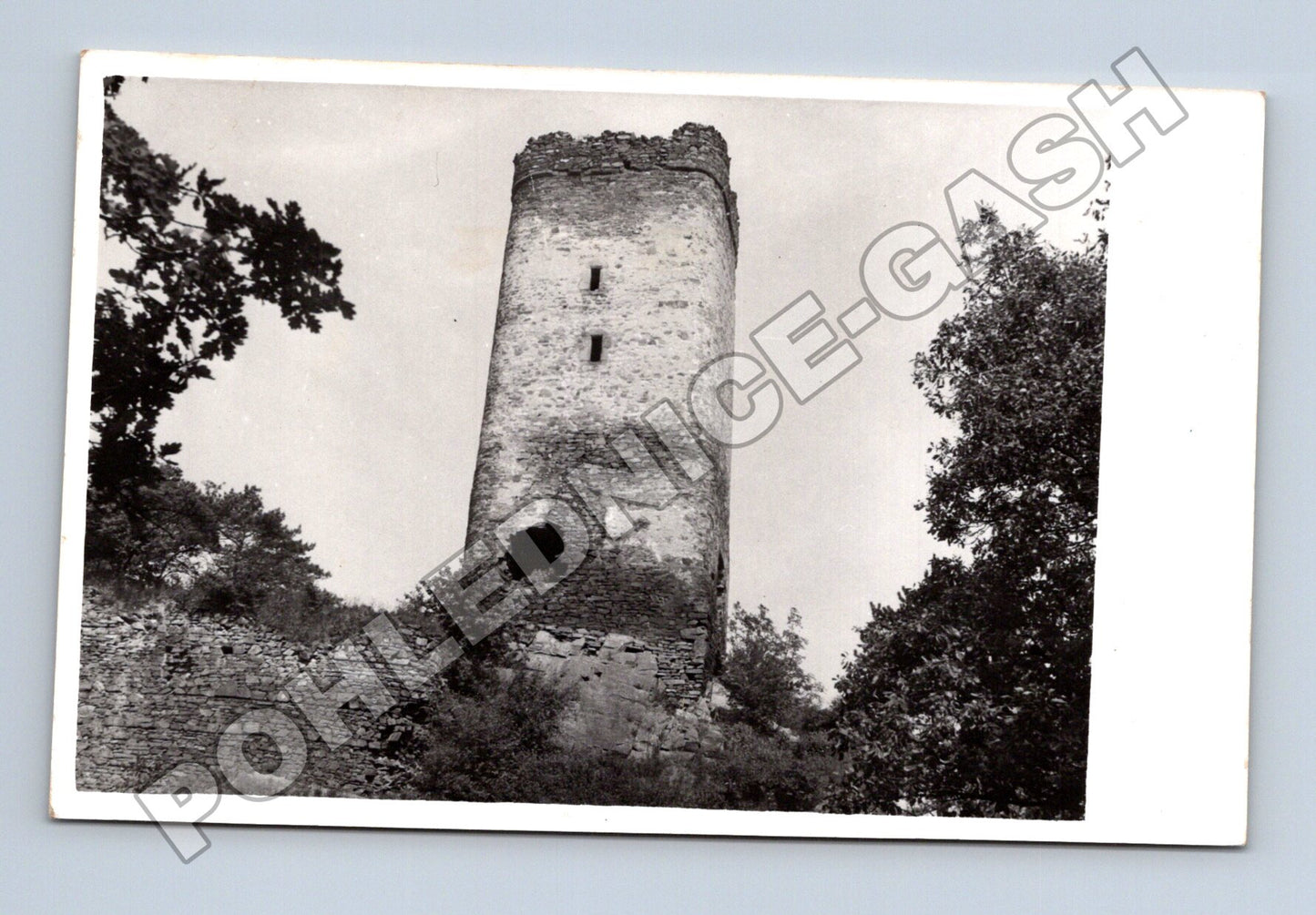 Stará fotografie zřícenina hradu věž (M33074)