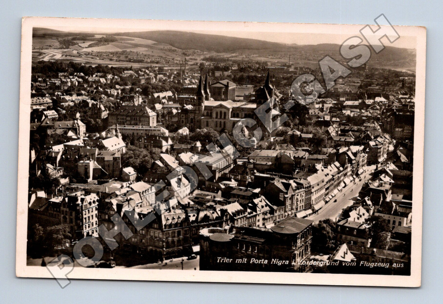 Pohlednice Německo Trier letecký pohled Porta Nigra (M33212)