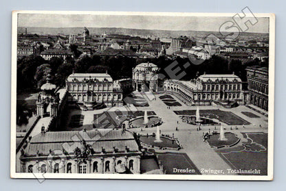 Pohlednice Německo Drážďany Zwinger celkový pohled (M33220)
