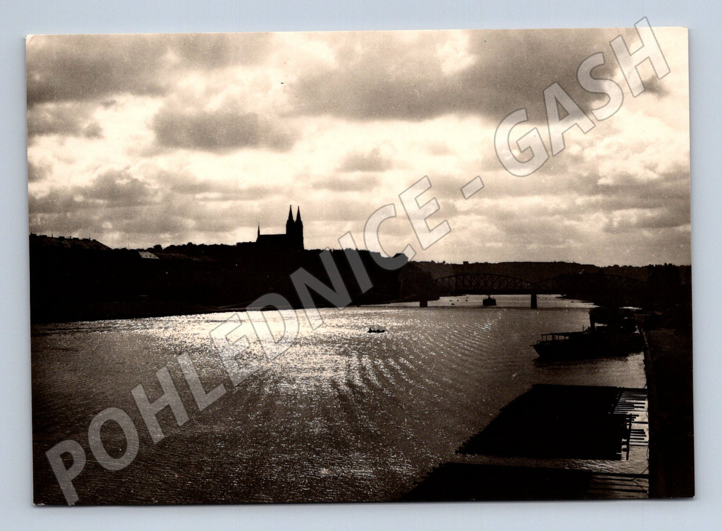 Pohlednice Praha Vyšehrad večer výjev (M3324)