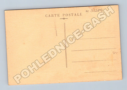 Pohlednice Francie Guise monument Godin Usine (M33289)