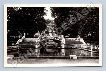 Pohlednice Francie Dijon Square Darcy fontána (M33363)