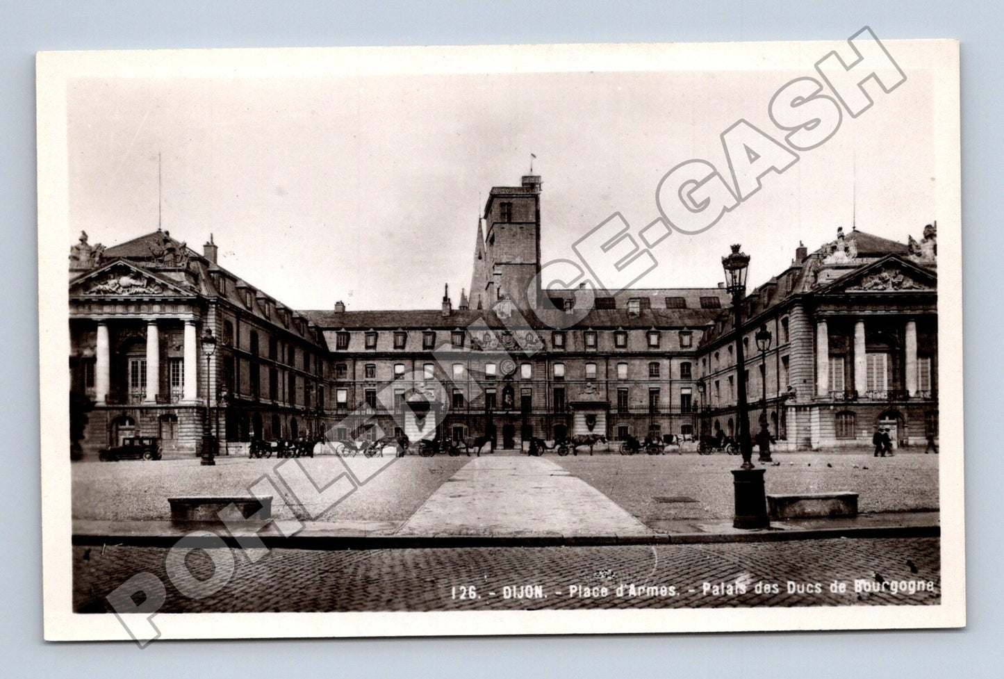 Pohlednice Francie Dijon Place d'Armes Palais des Ducs (M33364)