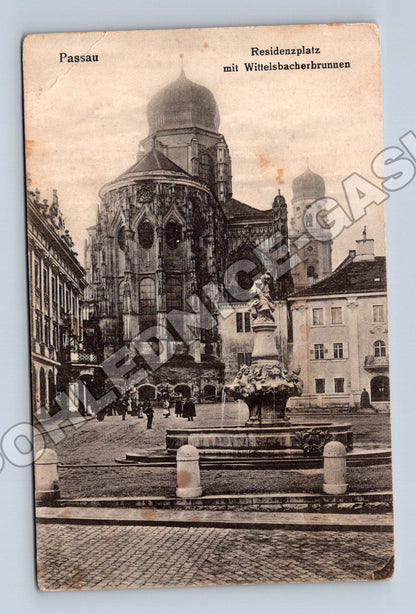Pohlednice Německo Passau Residenzplatz Wittelsbachbrunnen (M33421)