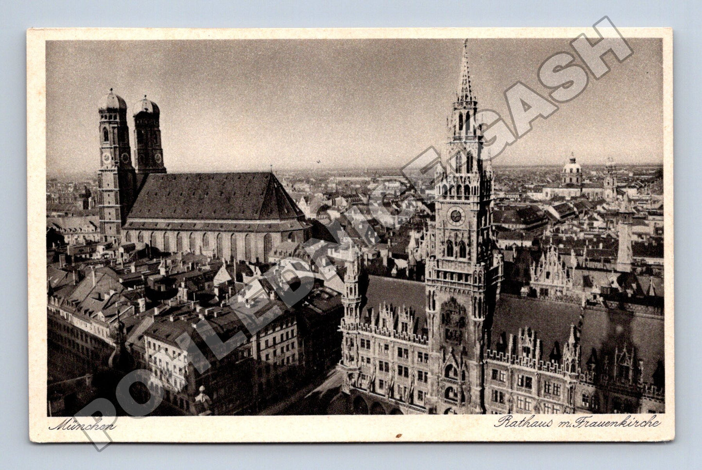 Pohlednice Německo Mnichov Rathaus a Frauenkirche (M33437)