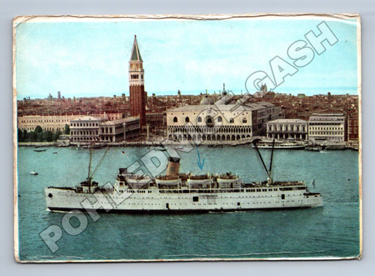 Pohlednice Itálie Benátky panorama s lodí M/T HELLAS (M33852)