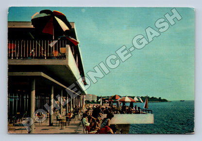 Pohlednice Chorvatsko Pula terasa restaurace u moře 1964 (M33876)