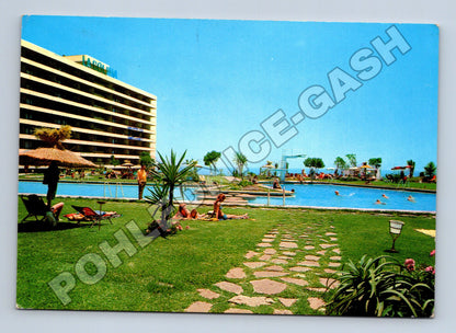 Pohlednice Španělsko Torremolinos hotel s bazénem (M33887)