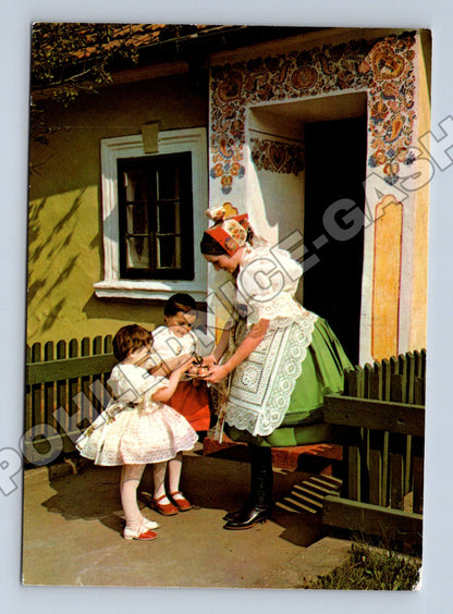 Pohlednice Československo etnografie krojované ženy 1987 (M34166)
