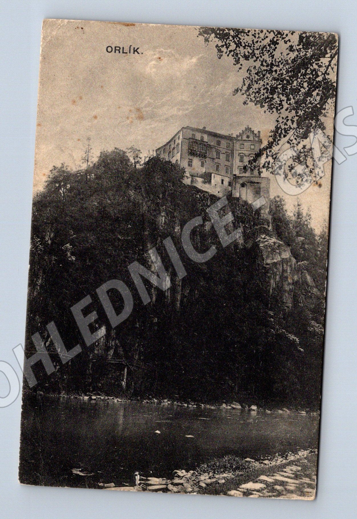 Pohlednice Orlík zámek nad řekou (M3418)