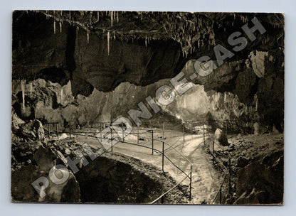 Pohlednice Ostrovské jeskyně interiér 1945 (M34274)