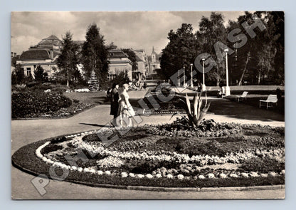 Pohlednice Františkovy Lázně sady Glauverových pramenů 1958 (M34291)