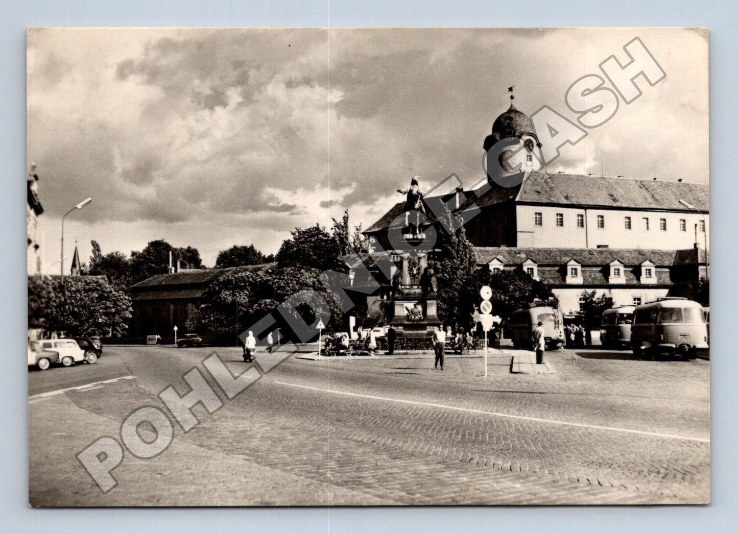 Pohlednice Poděbrady Náměstí krále Jiřího 1967 (M34296)