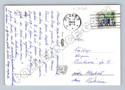 Pohlednice Praha sídliště moderní socha 1968 (M34306)