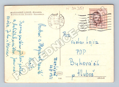 Pohlednice Mariánské Lázně Kolonáda lidé 1952 (M34351)