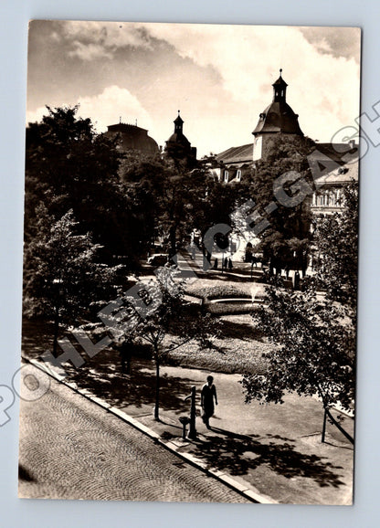 Pohlednice Plzeň ulice náměstí 1968 (M34386)