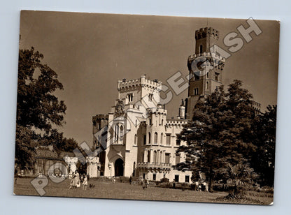 Pohlednice Hluboká nad Vltavou zámek kolem 1956 (M34417)