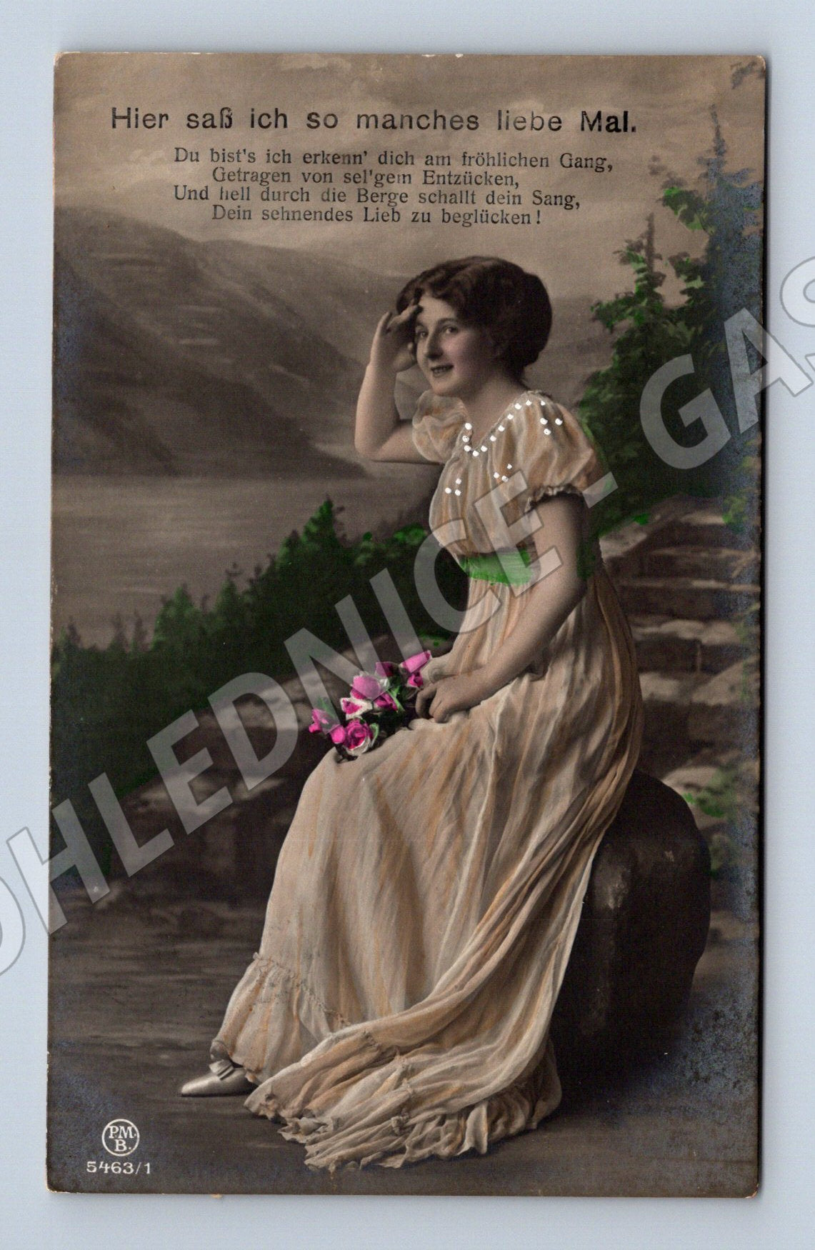 Pohlednice žena s růžemi kolorovaný motiv (M3452)