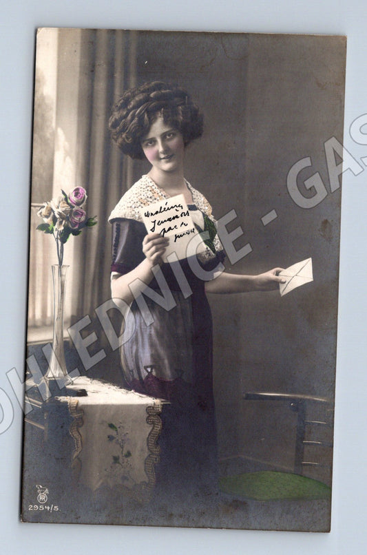 Pohlednice mladá žena s dopisem 1912 (M3467)