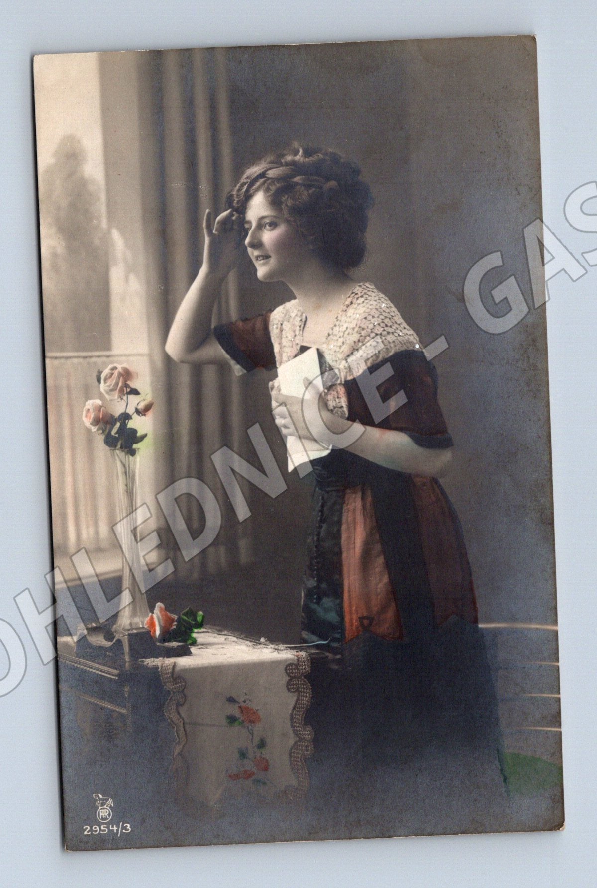 Pohlednice mladá žena kolor 1912 (M3473)