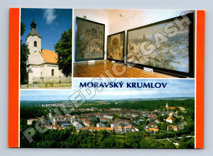 Moravský Krumlov náměstí kostel Slovanská epopej 2002 (M34942)