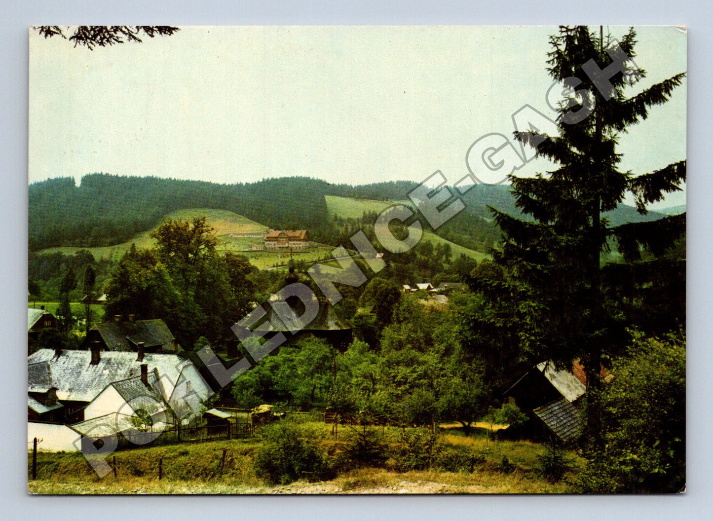 Pohlednice Velké Karlovice střed obce (M35083)