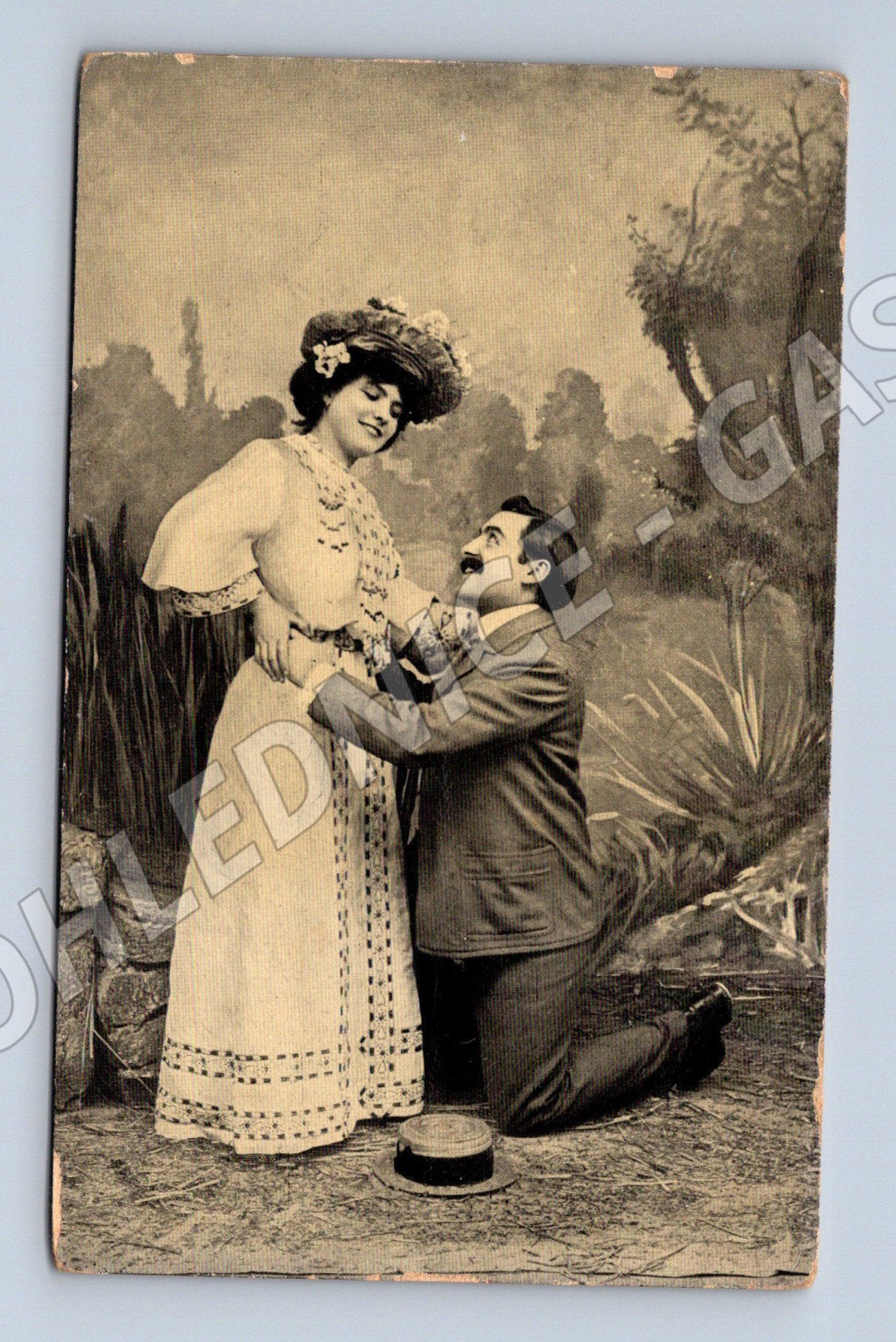 Pohlednice romantická scéna dobová móda (M3509)