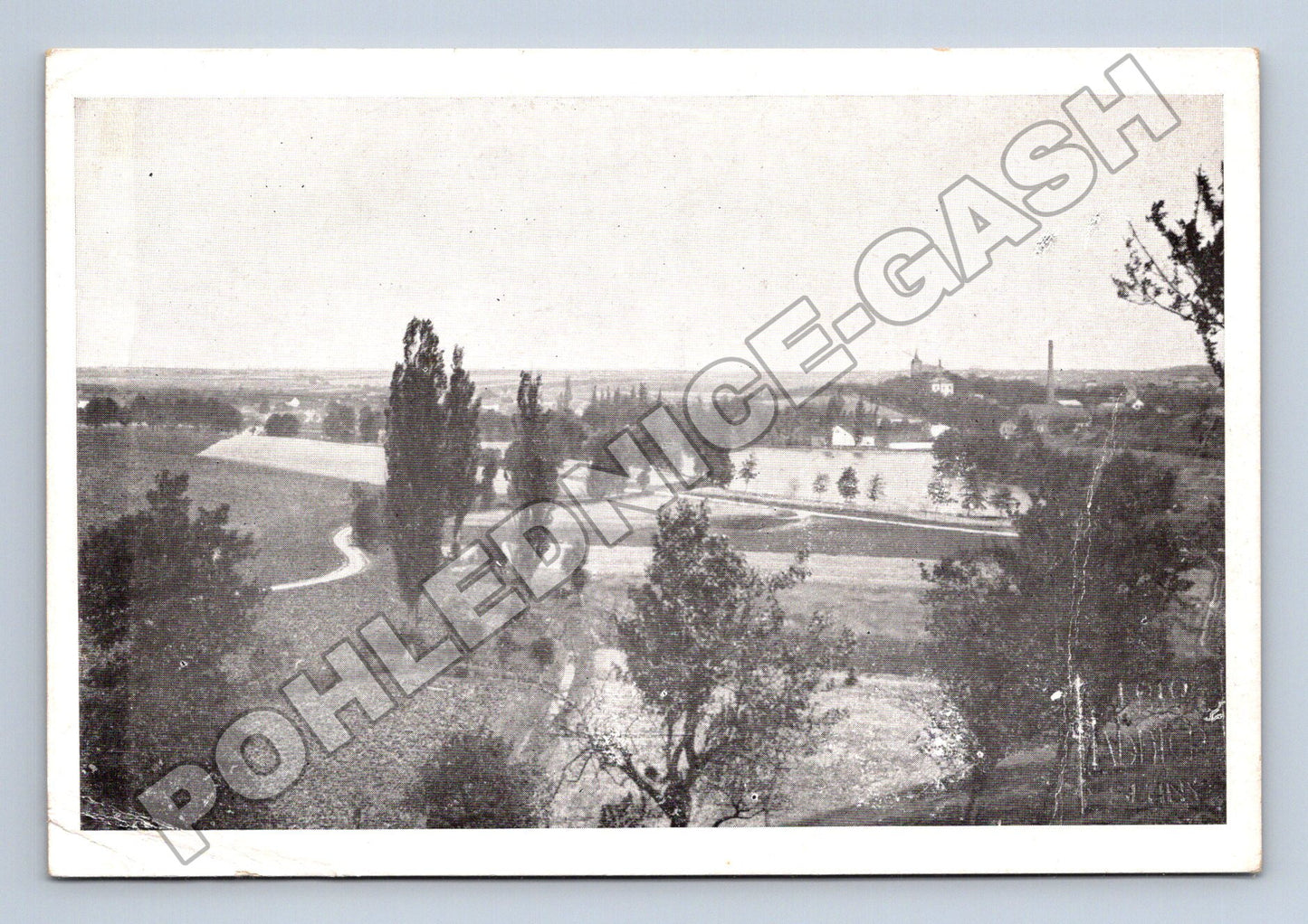 Pohlednice Klobuky pohled s rybníkem 1910 (M35107)