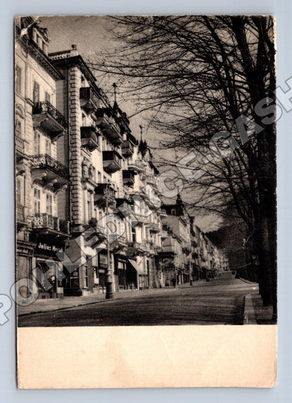 Pohlednice Mariánské Lázně ulice stromoví 1949 (M35120)