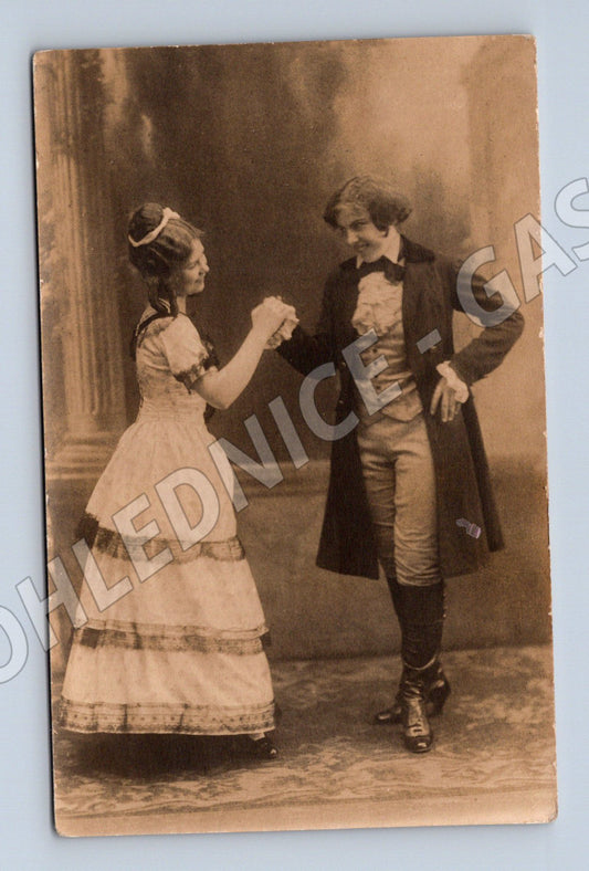 Pohlednice pár v šatech březen 1916 (M3515)