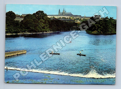 Pohlednice Praha Vltava Pražský hrad 1973 (M35251)