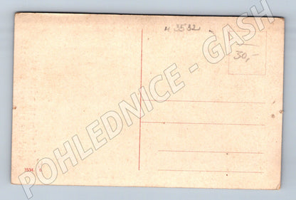 Pohlednice pár u okna předválečný motiv (M3532)