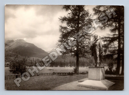 Pohlednice Slovensko Štrbské Pleso Památník SNP 1959 (M35480)